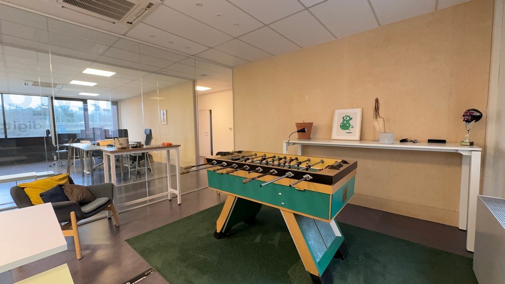 Strategisch gelegen kantoren te huur vlakbij klaverblad in Gent