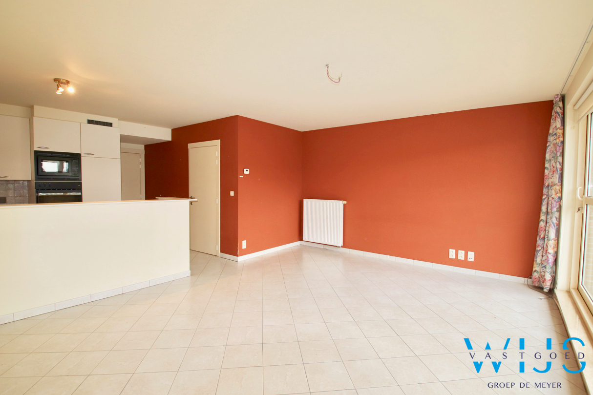 3 slaapkamerappartement met garage in hartje Assenede ! 