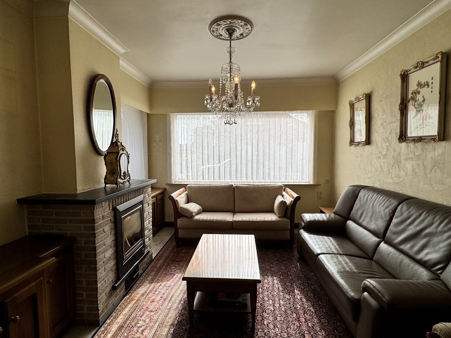 Woning met veel potentieel, 4 slaapkamers en garage te Zulte. 