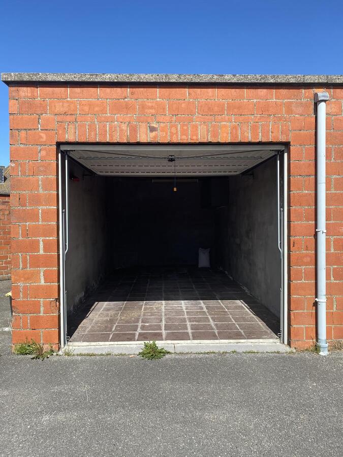 Gemetste garage te Bredene 