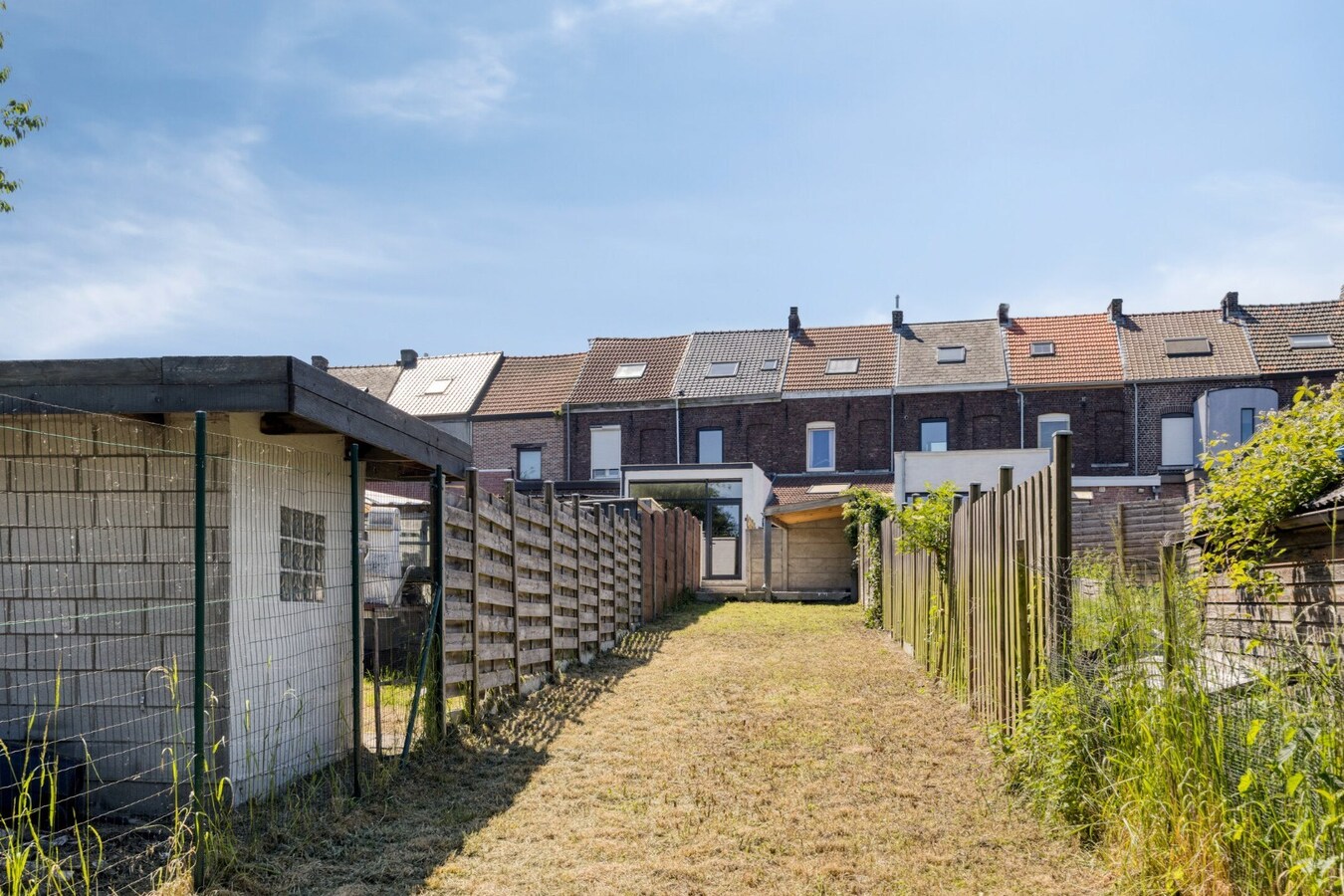 Prachtig volledig gerenoveerde woning met tuin en 3 slaapkamers in Tienen 