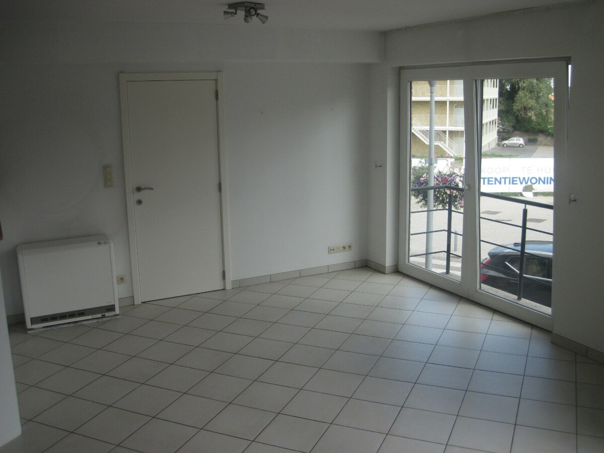 Bijzonder goed gelegen appartement in hartje Gavere - GEEN VASTE KOSTEN ! 