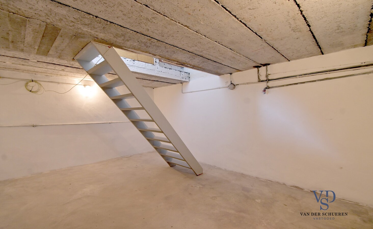 Ruime, degelijke woning 