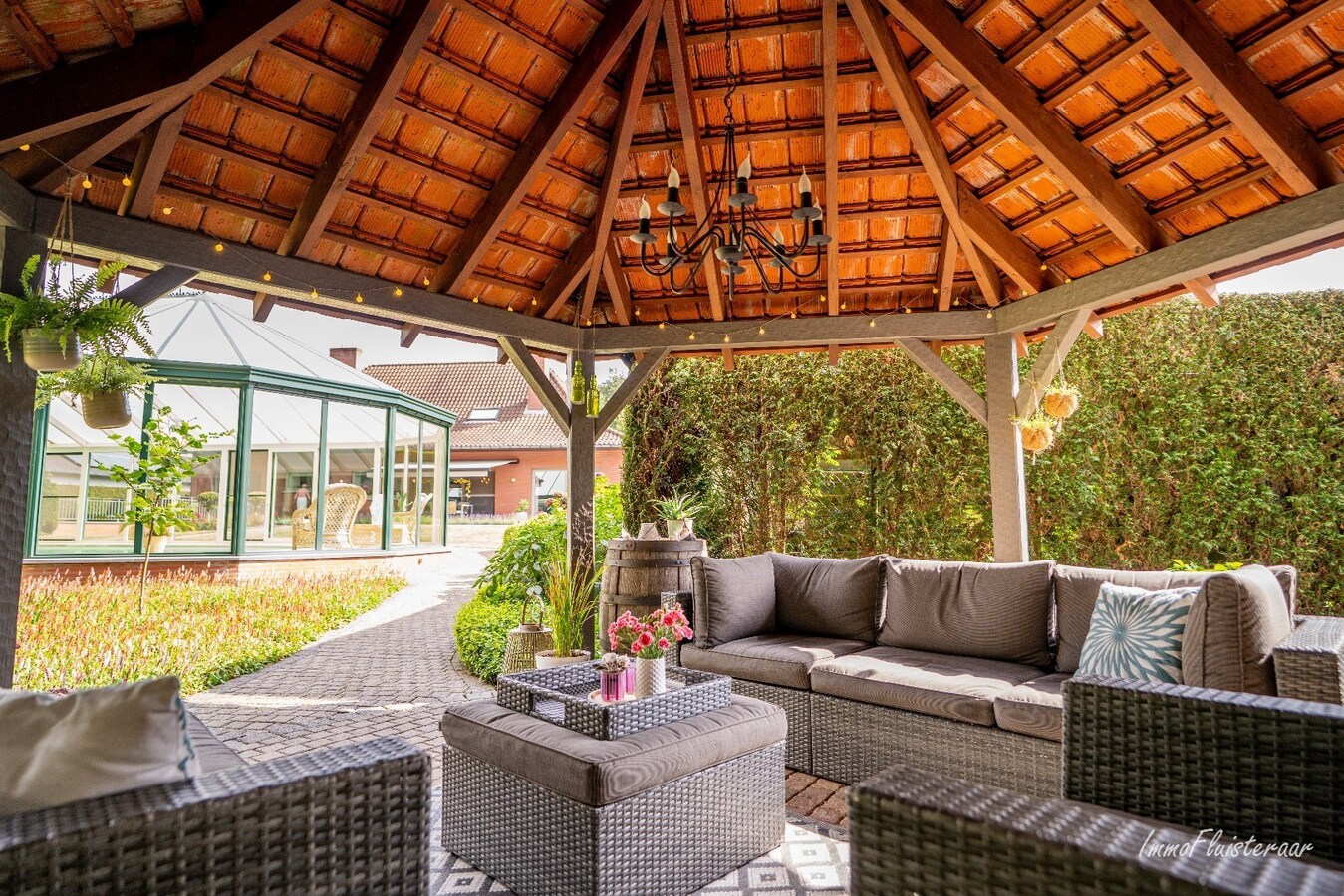 Unieke eigendom voor paardenliefhebbers met overdekt zwembad op ca. 1,8ha te Koersel (Beringen) 