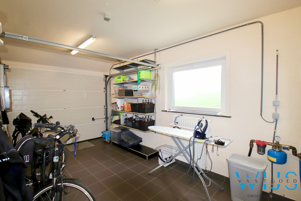 Prachtige instapklare bungalow te Waarschoot ! 