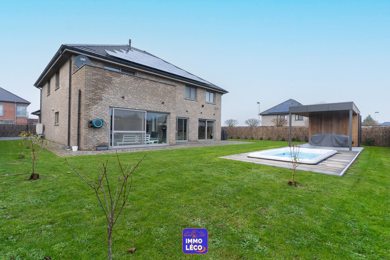 Grande Villa de standing développant une surface habitable de 435m², dans un clos résidentiel prisé ! 