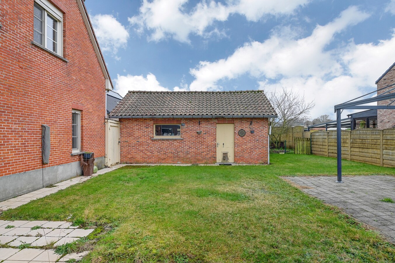 Charmante, rustig gelegen woning met 5 slaapkamers 