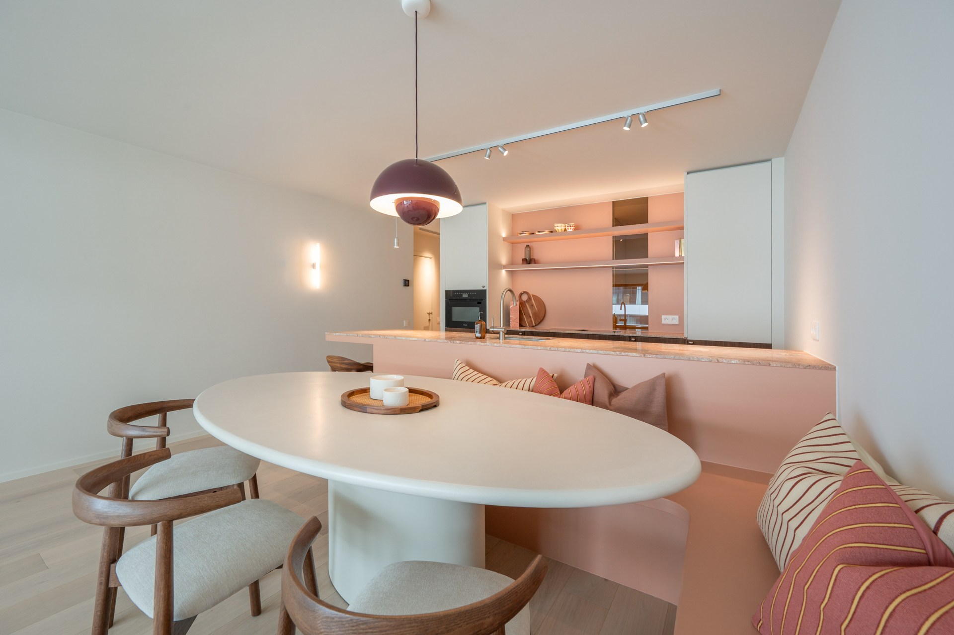 Luxueus gerenoveerd appartement op TOPlocatie in Knokke 