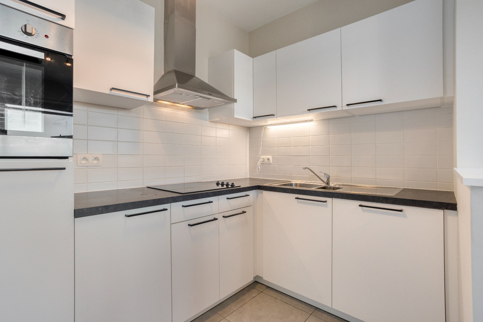 Recent app (76m²!) met 1 slpk, ruim terras en kelder 