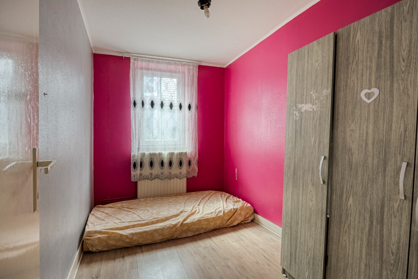 Gebouw/herenhuis bestaande uit 3 appartementen te Tienen 