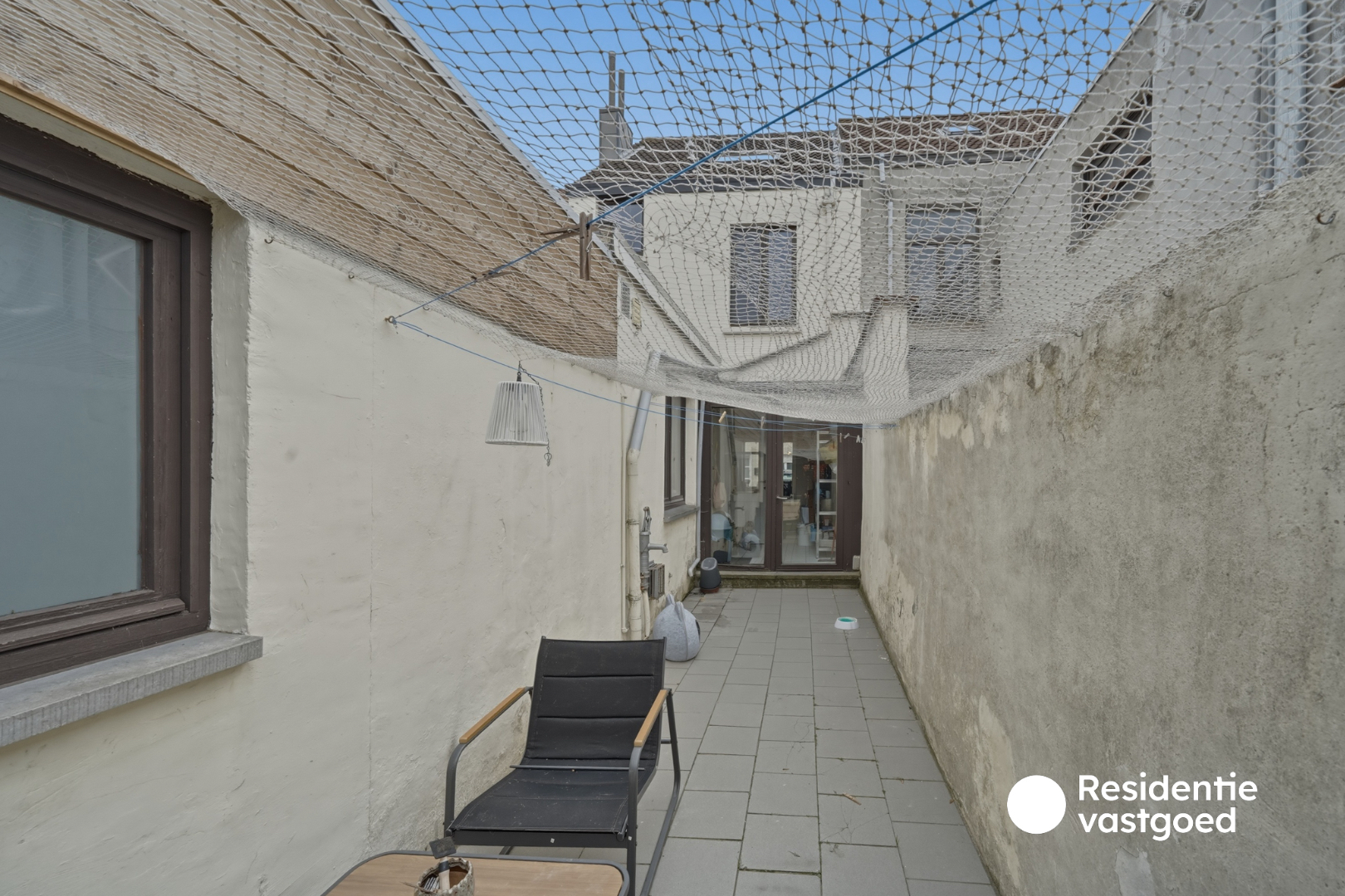 Ruime woning met 3 slaapkamers in Bredene 