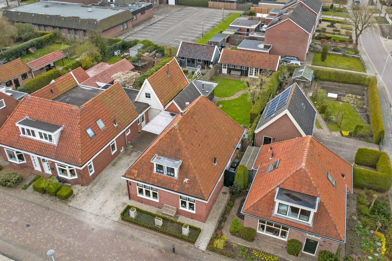 Te koop eengezinswoning - St.-Annaparochie