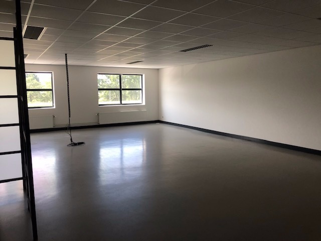 Commercieel kantoor verhuurd in Tilburg