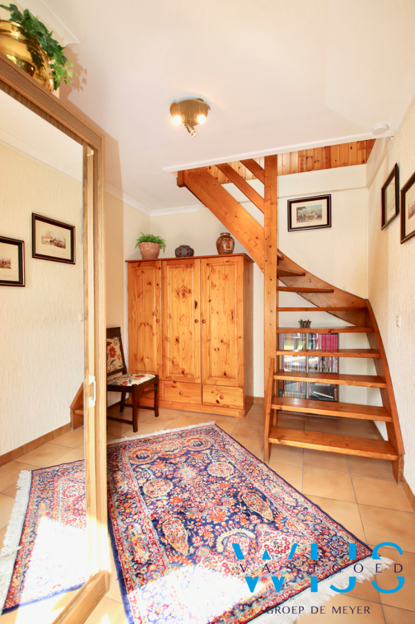 Enorm rustig &amp; goed gelegen woonhuis te Ertvelde ! 