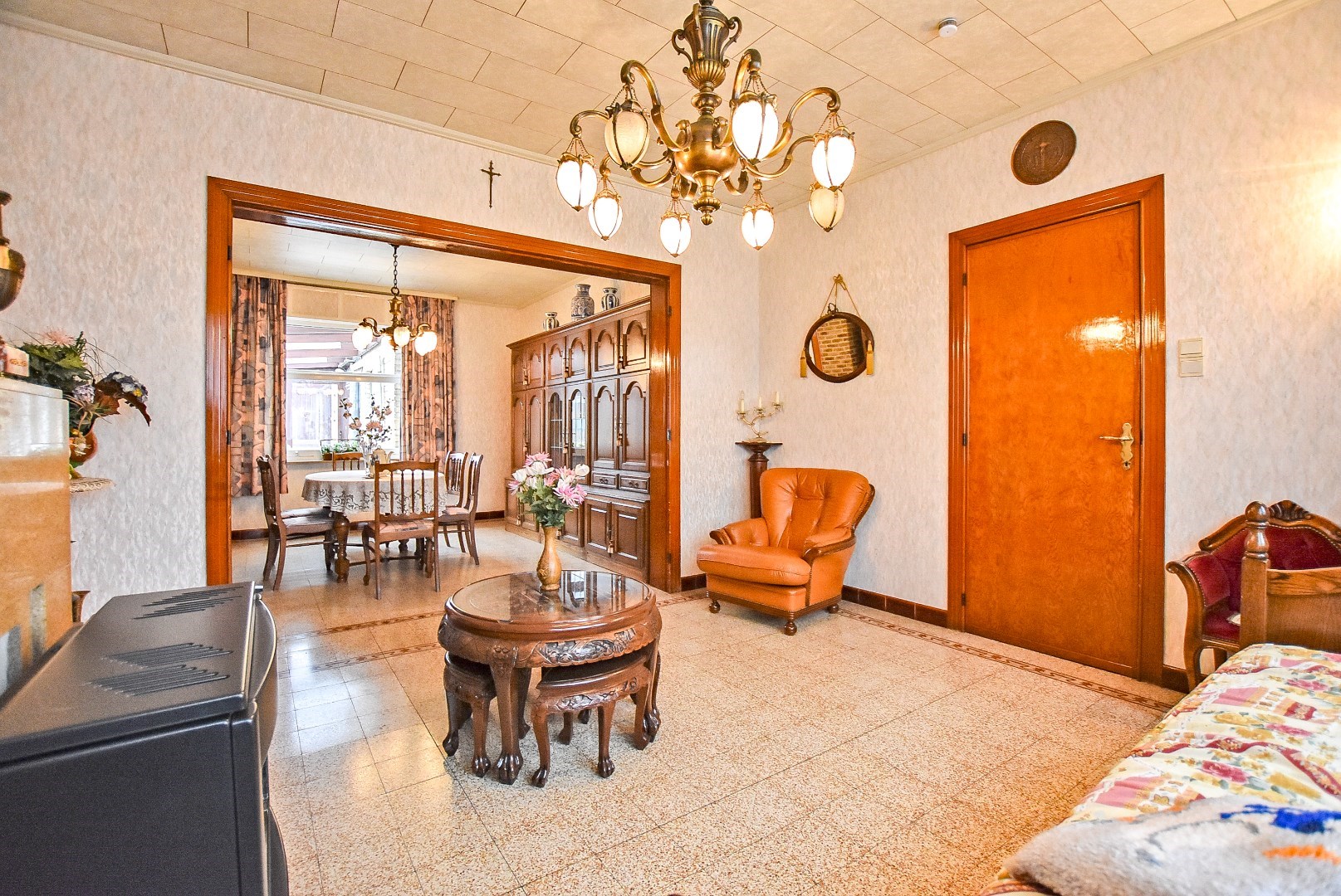 Ruime gezinswoning met zuidgerichte tuin op 477m². 