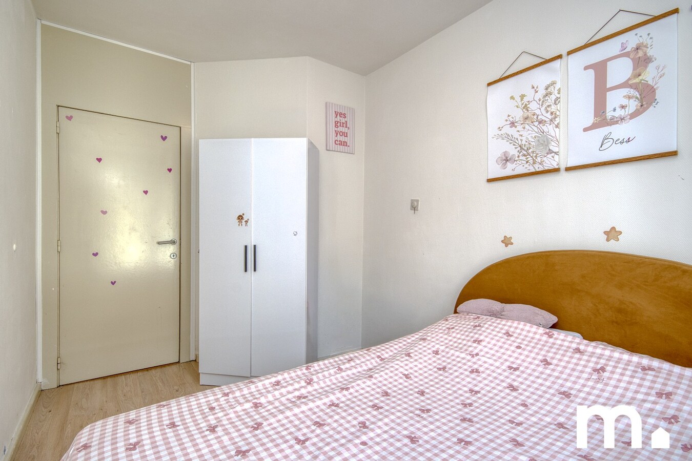 Gerenoveerd appartement met 2 slaapkamers en Garage te Kuurne! 