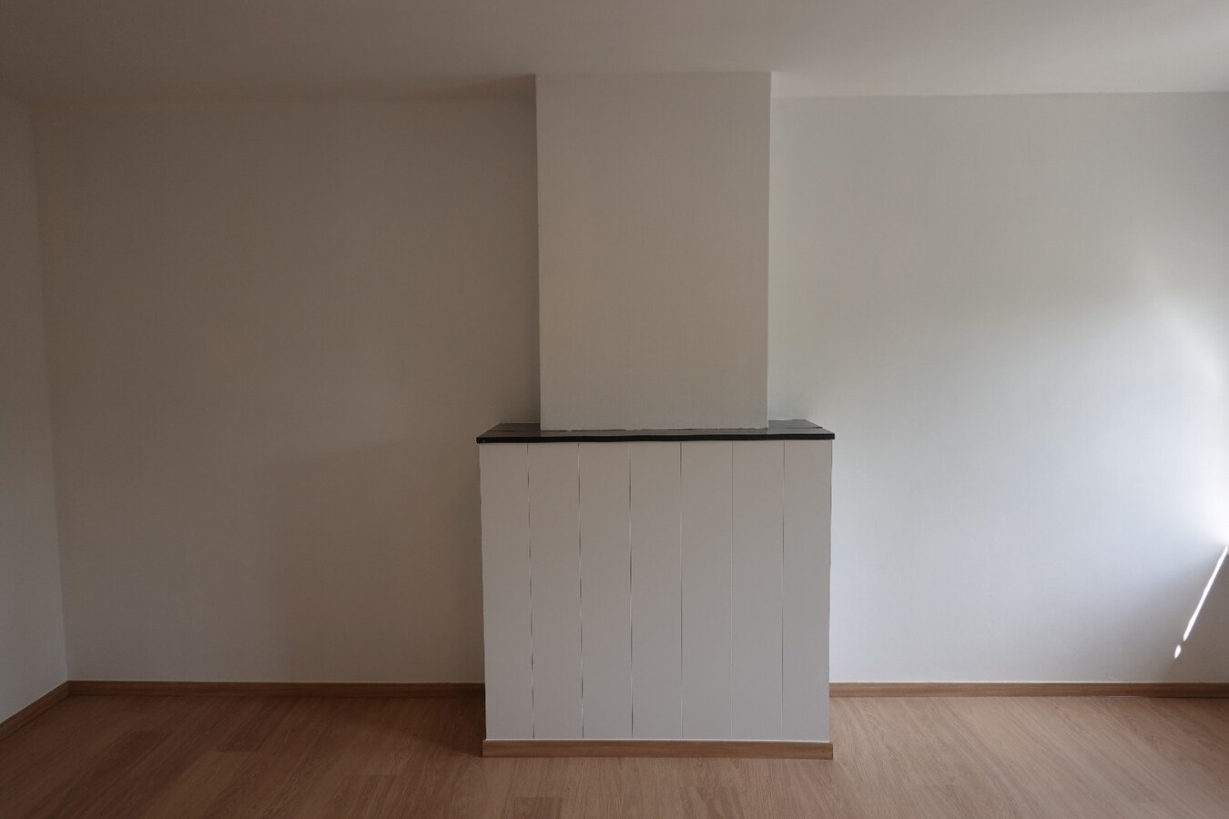 Te huur: ruime woning met 5 slaapkamers, tuin en garage 