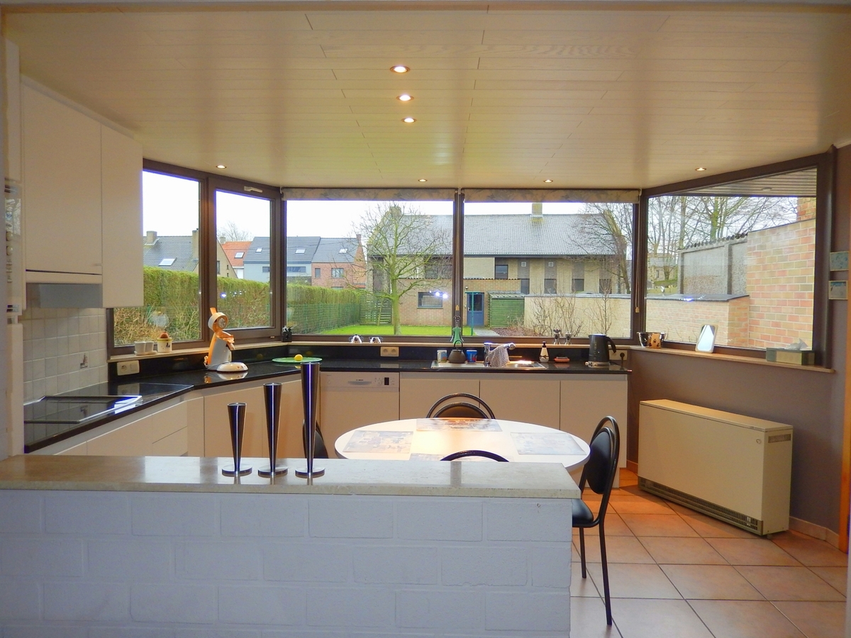 Verzorgde instapklare woning met zonnige tuin 