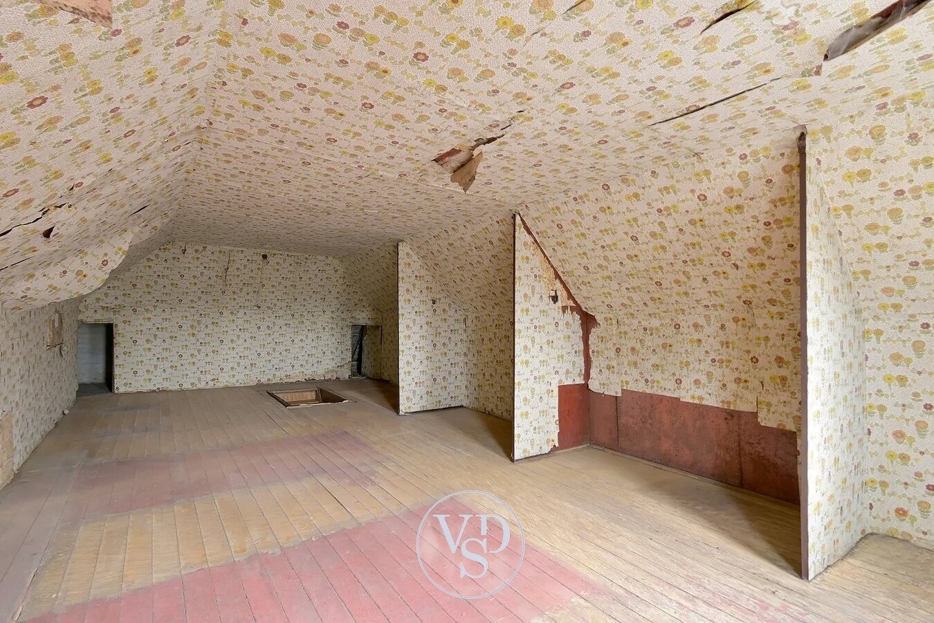Ruim wonen in deze statige directeurswoning. 
