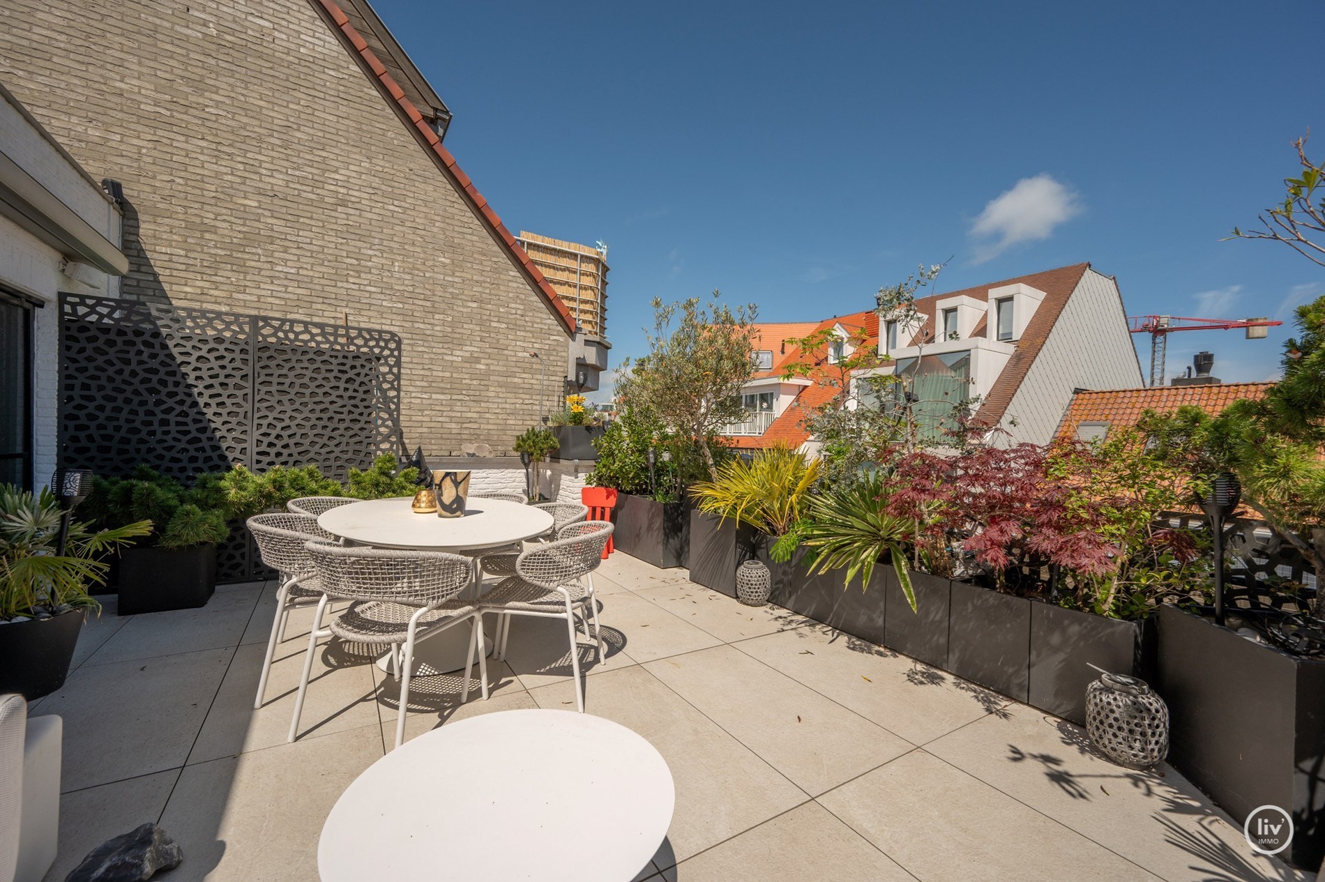 Magnifique penthouse rénové dans un emplacement de premier choix dans la rue Blancgarin à Knokke. 