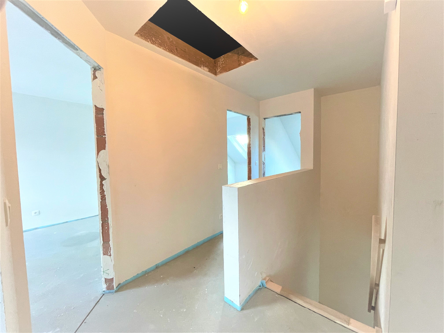 Nieuwbouwwoning met 3 slaapkamers en garage op 318m² 