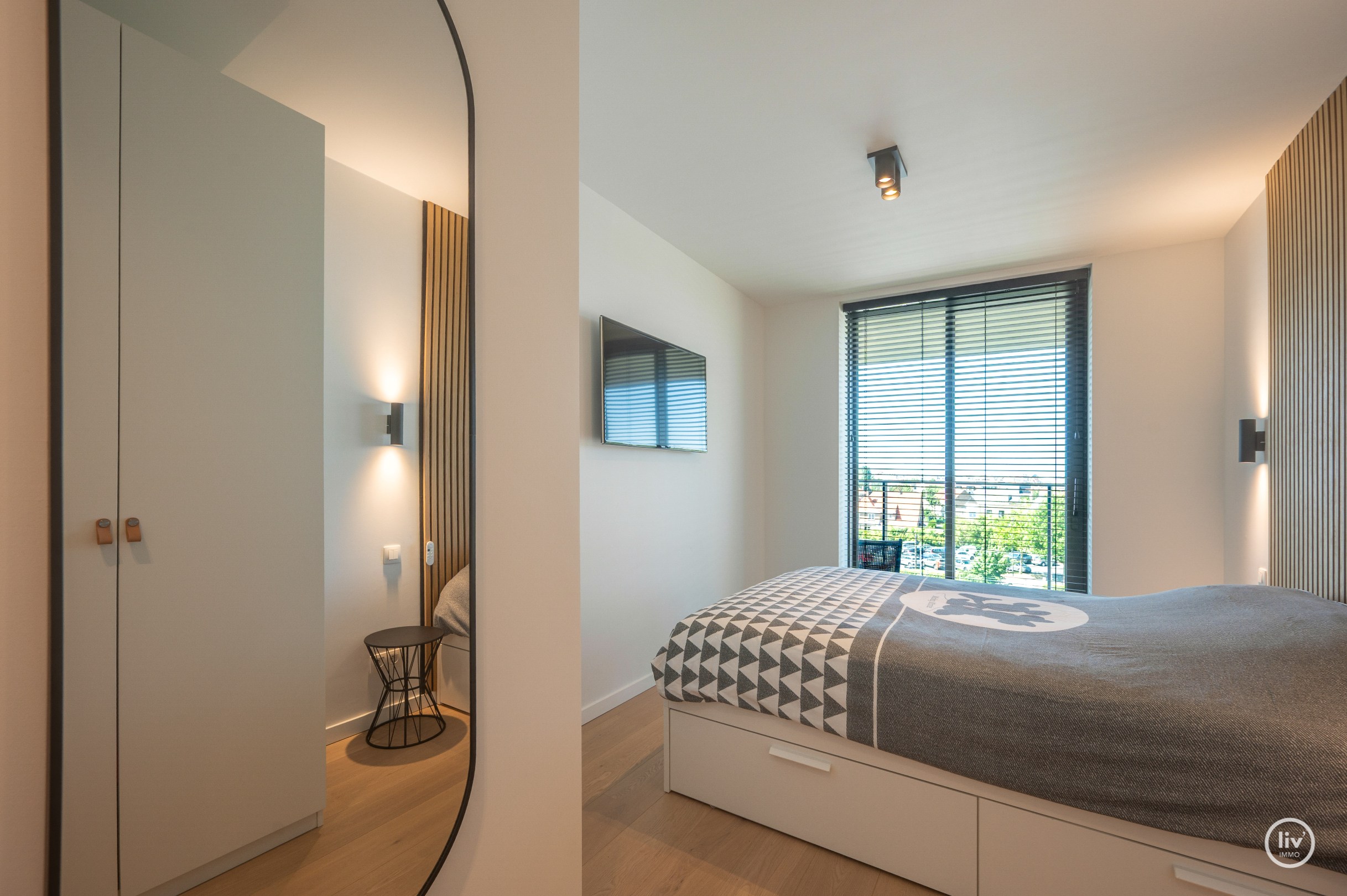 Lichtrijk appartement met groot terras te Res. Lake Garden - Duinenwater 