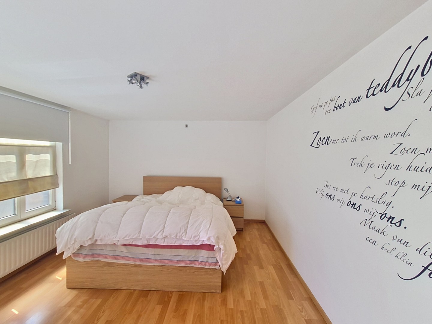 Duplex met 2 slaapkamers &amp; bureau 