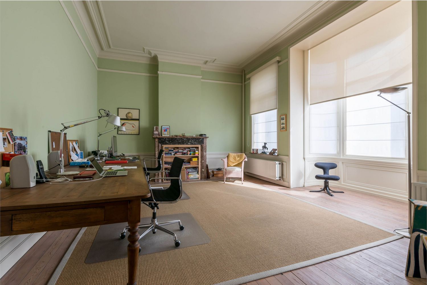 Bijzonder mooi en exclusief herenhuis in prachtige authentieke stijl! 