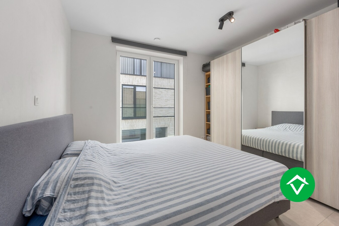 Recent topappartement (2023) met 2 slaapkamers én garage te Diksmuide 