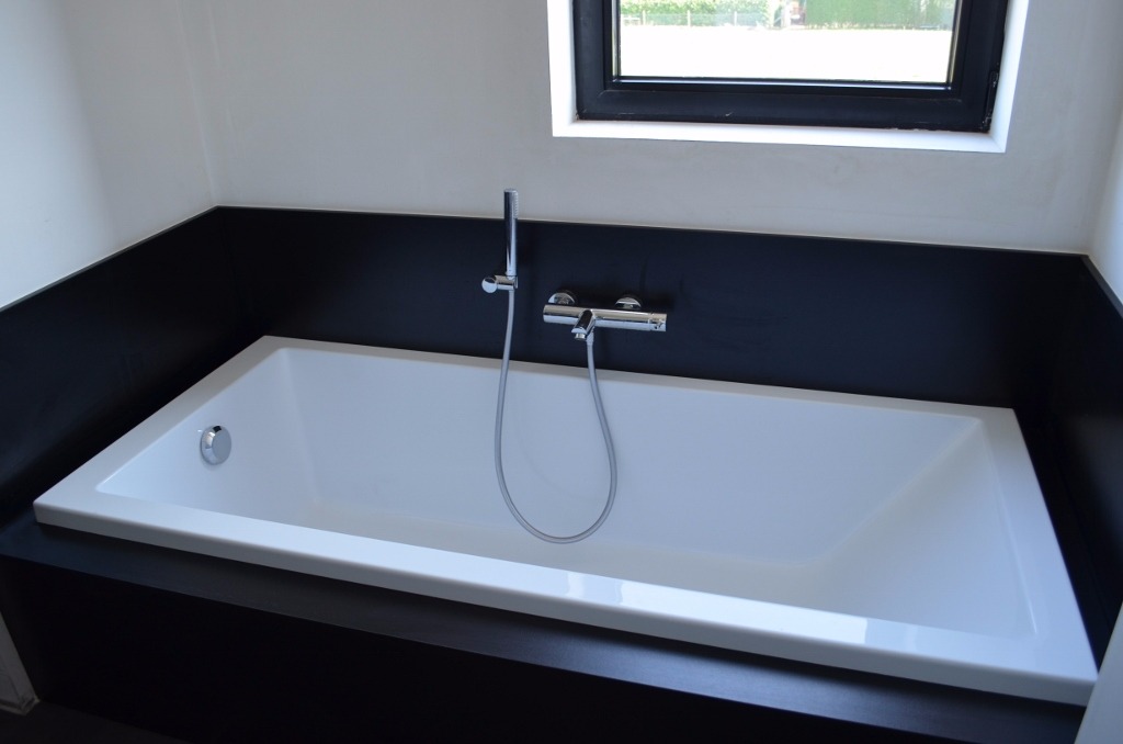 Recente halfopen bebouwing met 4 slpks en tuin te Maldegem 