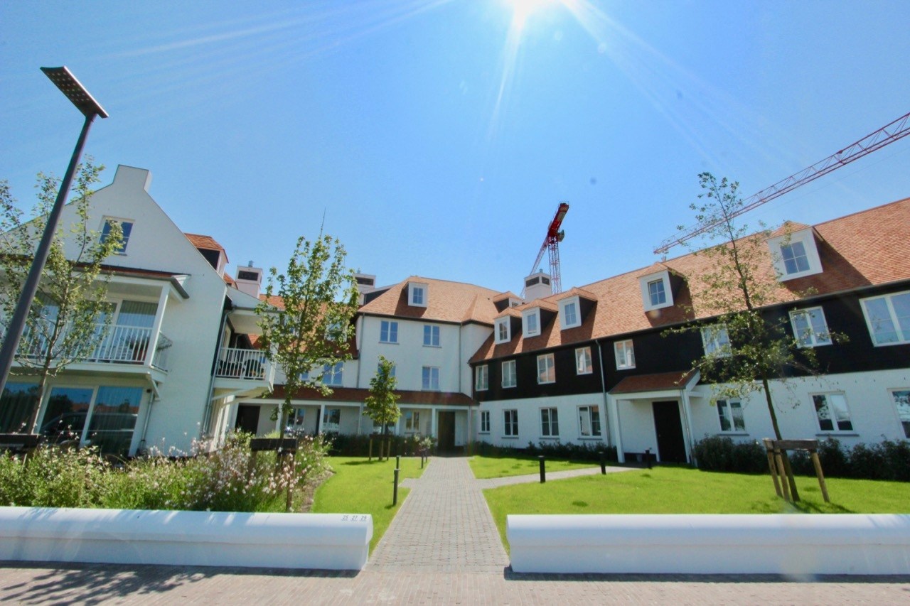 Non-meublé - Nouvel appartement dans une belle résidence à Duinenwater. 