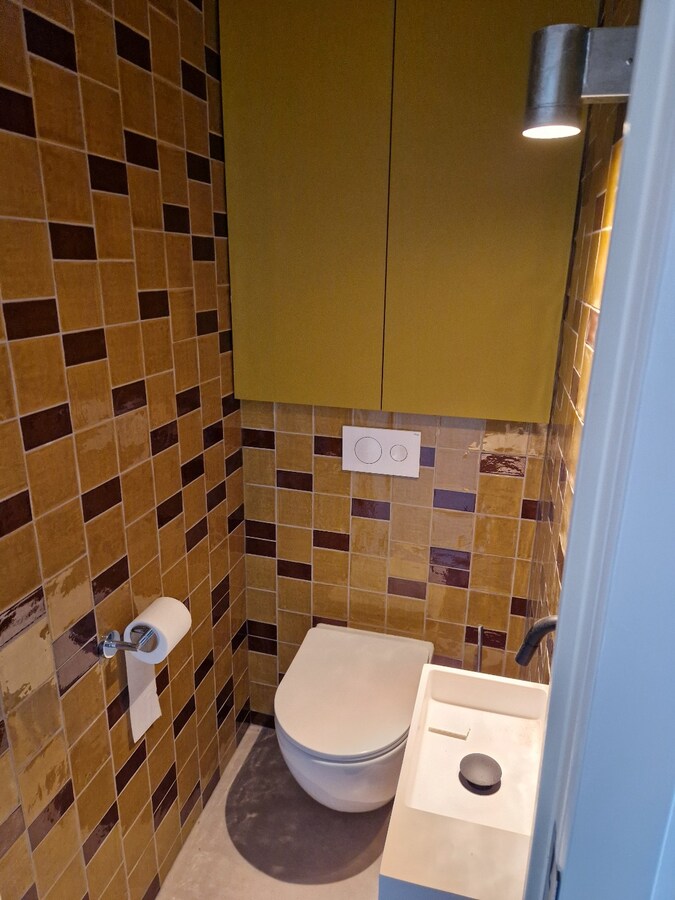 Renovated apartment for rent on the Zeedijk in Nieuwpoort. 