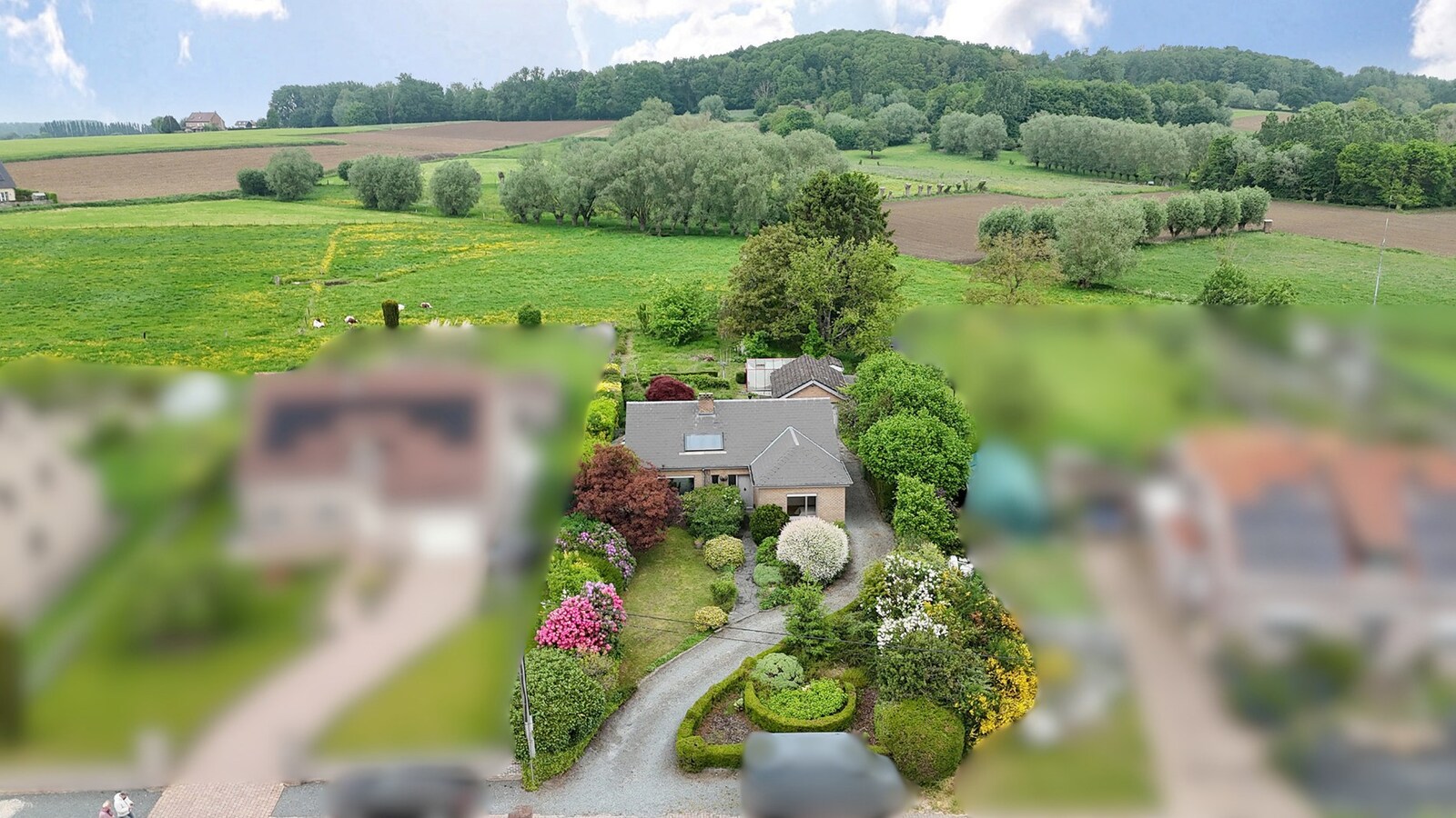 Goedgelegen bungalowwoning te Moerbeke. 