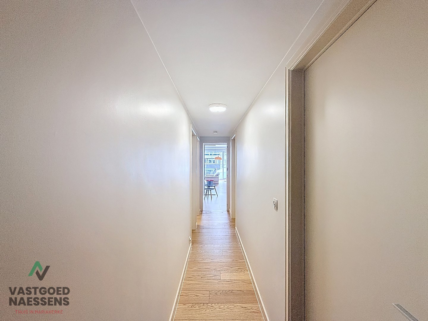 GEMEUBELD 2 SLPK APP IN CENTRUM OOSTENDE 