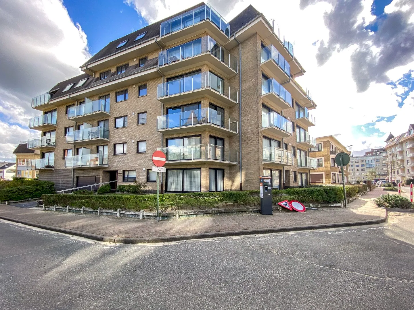 Charmant 2-slaapkamerappartement in De Panne aan het Vuurtorenplein, vlakbij zee