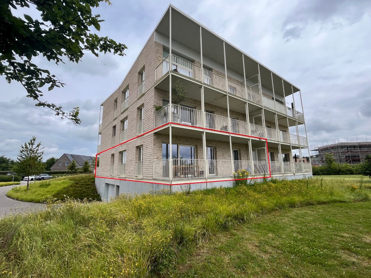 Luxueus appartement in het groene Eke-Nazareth 