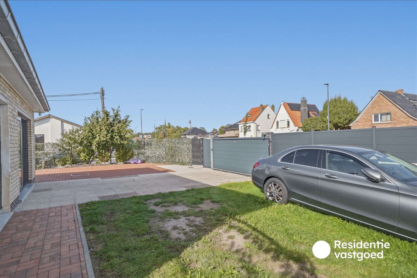 Bungalow met zongerichte tuin en 3 slaapkamers 