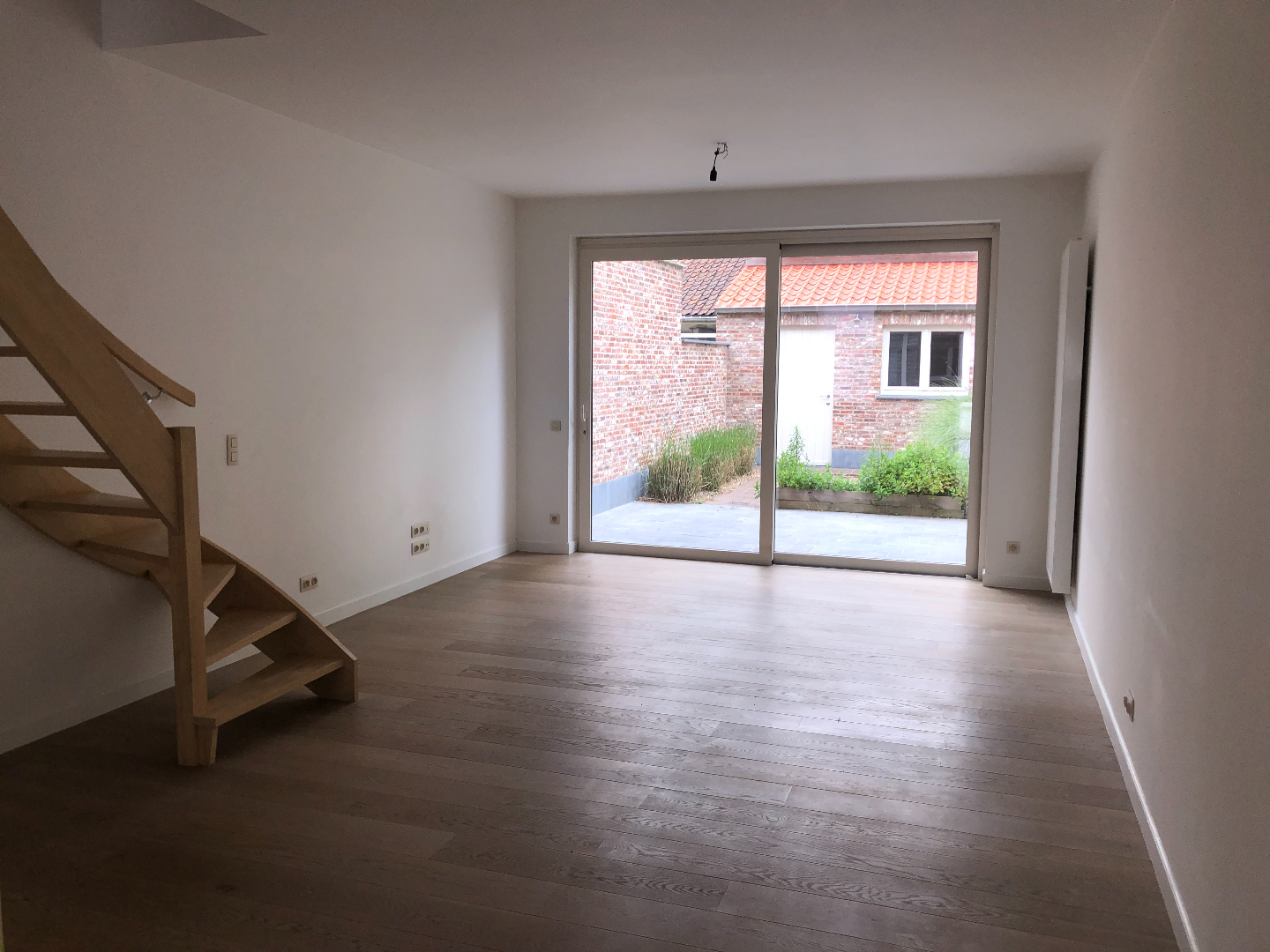 Instapklare woning met 2 slpks en stadstuin 