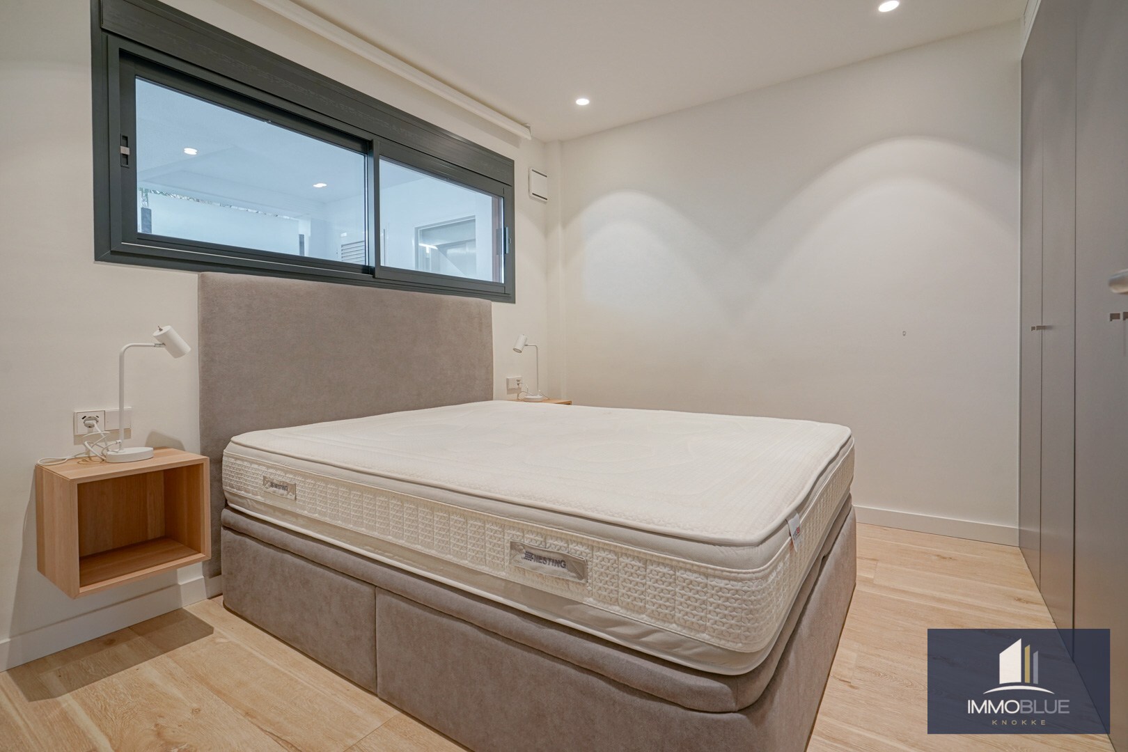 Appartement ensoleillé avec deux chambres à Cumbre del Sol. 