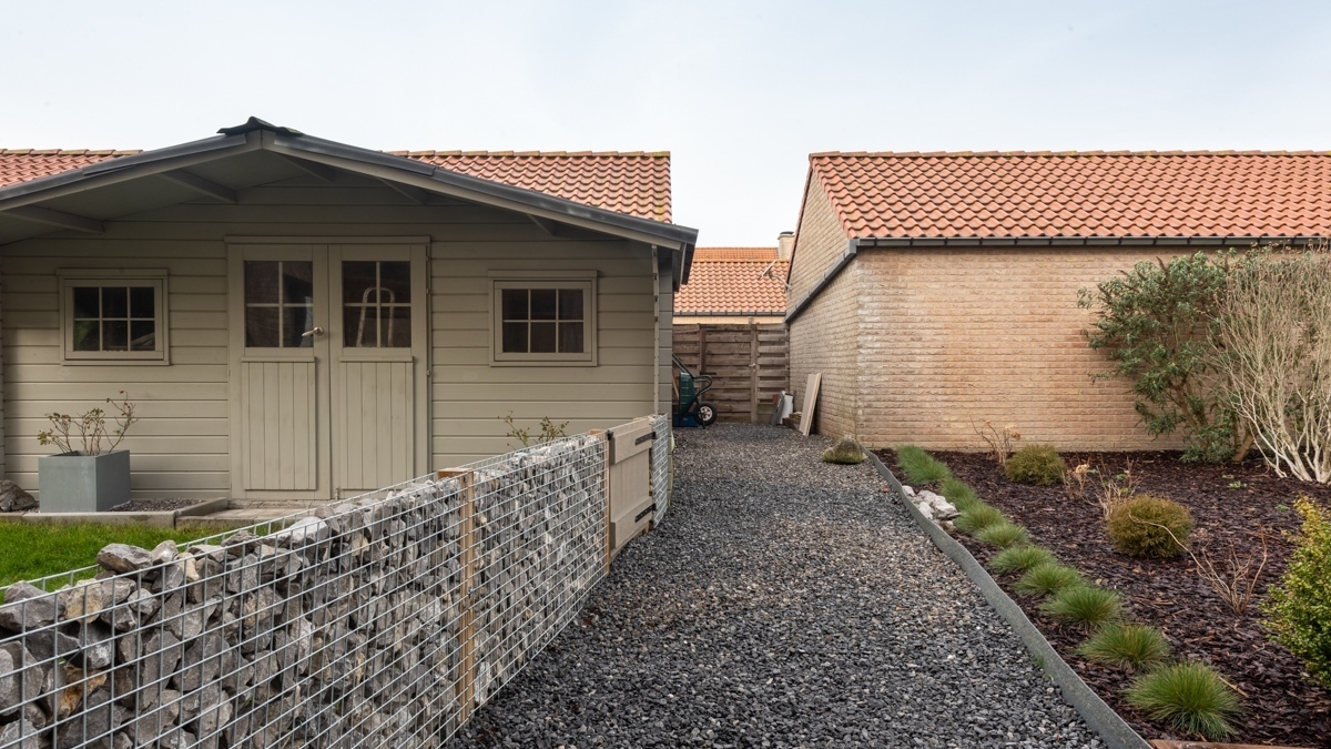 Subliem gelijkvloersappartement met grote tuin - Lissewege 