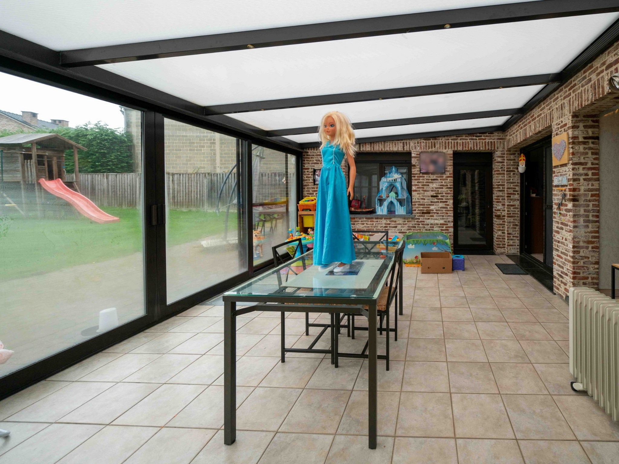 Eengezinswoning met 3 kamers, garage en tuin 