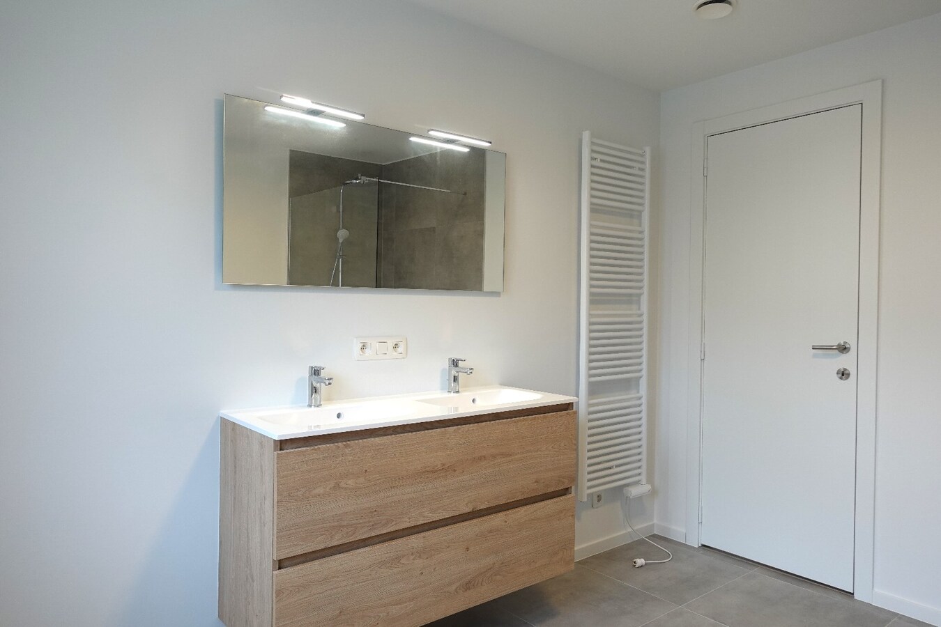 Energiezuinige nieuwbouwwoning met garage in Varsenare 