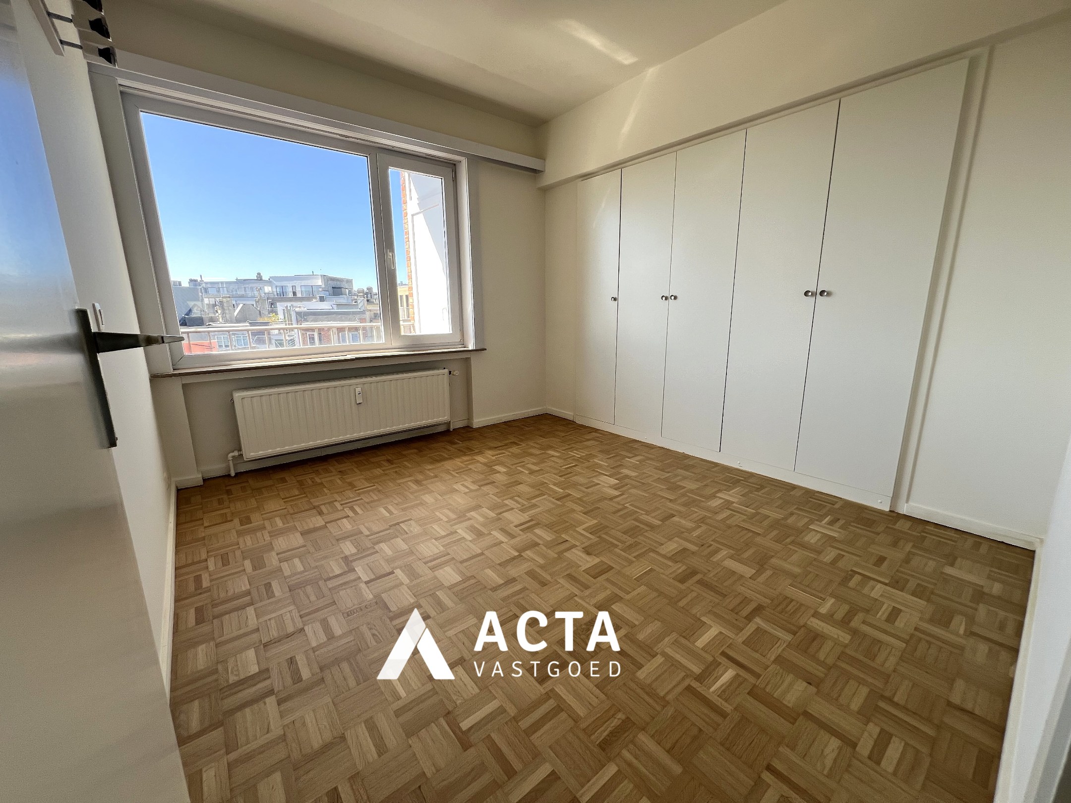 Appartement met twee slaapkamers op het Leopold I-Plein 