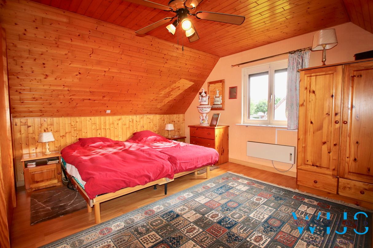 Enorm rustig &amp; goed gelegen woonhuis te Ertvelde ! 