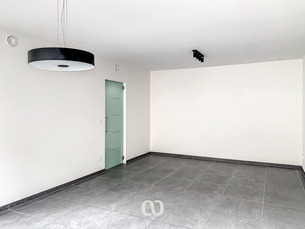 Instapklaar en energiezuinig appartement in centrum Oudenaarde 