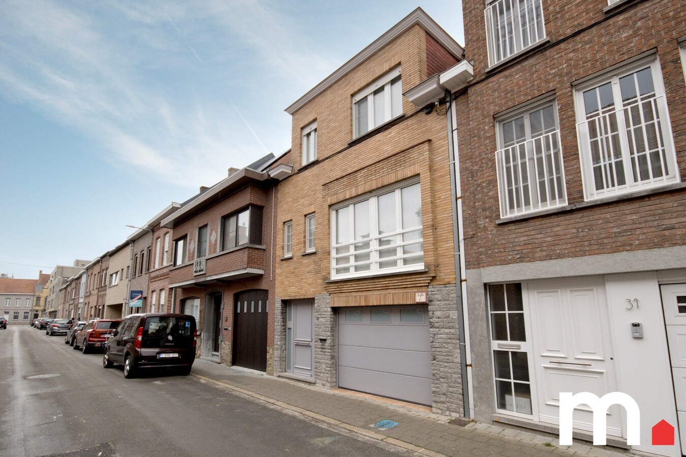 Instapklare woning met 4 slaapkamers te Izegem nabij het centrum! 