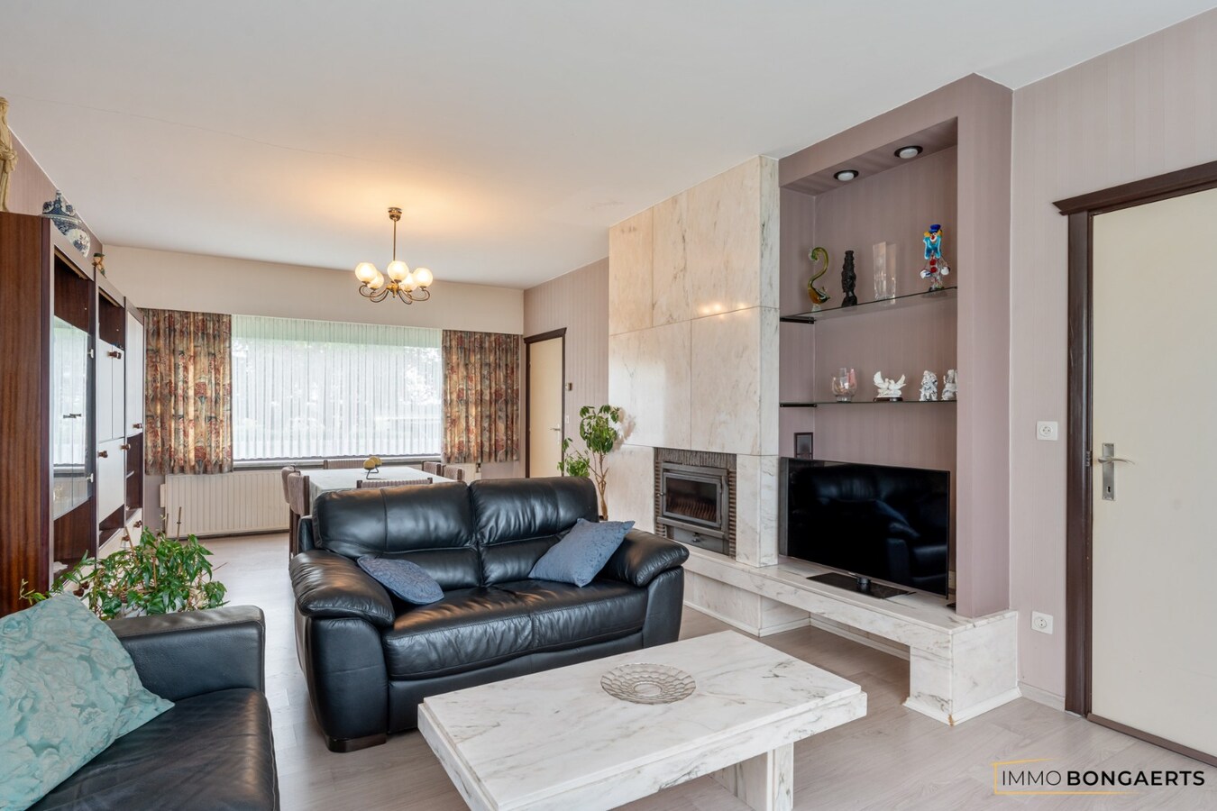 Vrijstaande woning met 3 slaapkamers 