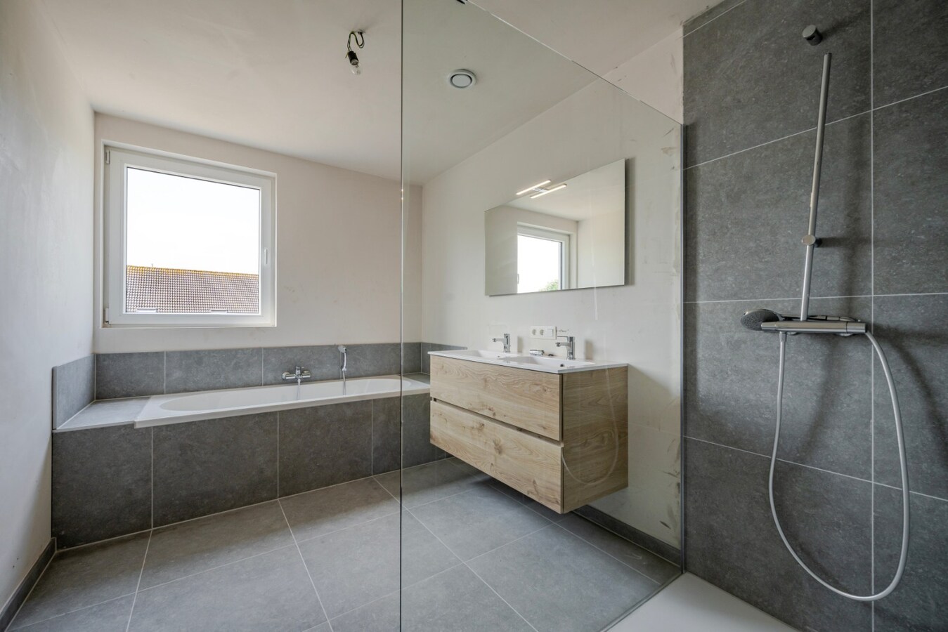 Halfopen nieuwbouwwoning met 3 slaapkamers te Koekelare 