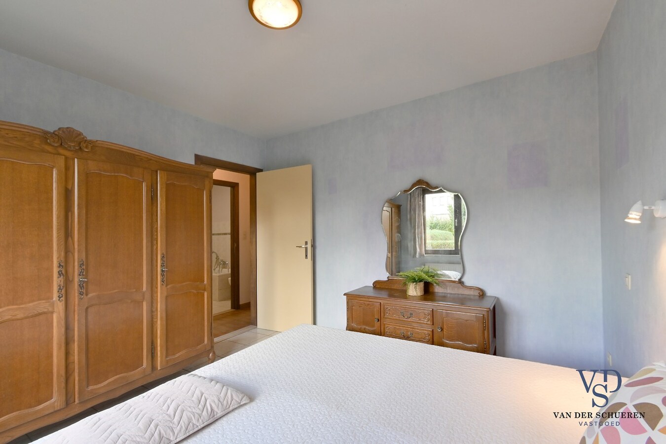 Tijdloze bungalow in een residentiële verkaveling 