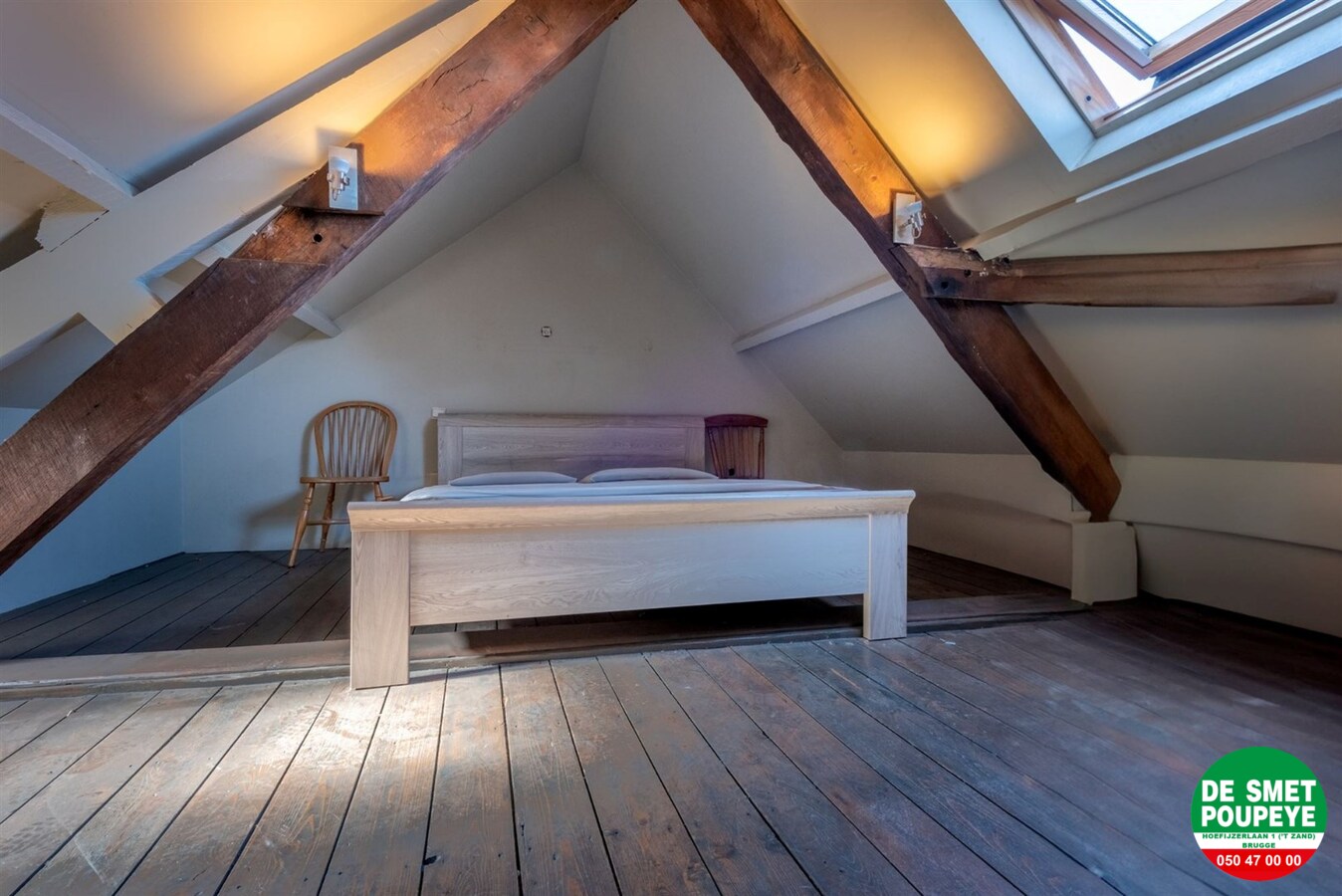 Dak duplex appartement nabij de Markt 